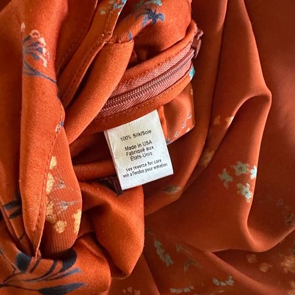 Elegant Rust top with maxi back drop - Picture 7 of 7